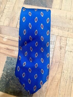 EUC Vintage Classic Federico Pio Men's Royal Blue Medallion Tie